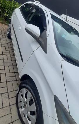 CHEVROLET ONIX 1.4 MPFI LT 8V FLEX 4P MANUAL CHEVROLET ONIX 1.4 MPFI LT 8V FLEX 4P MANUAL